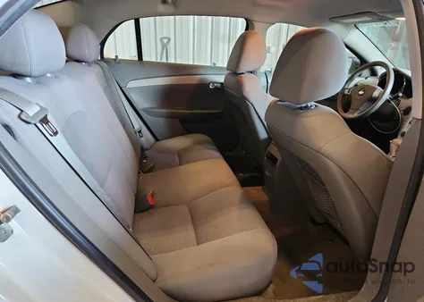 2010 Chevrolet Malibu Ls z USA, uszkodzony, nr VIN 1G1ZB5EB3AF207174